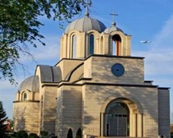 Храм Сабора Српских Светитеља​