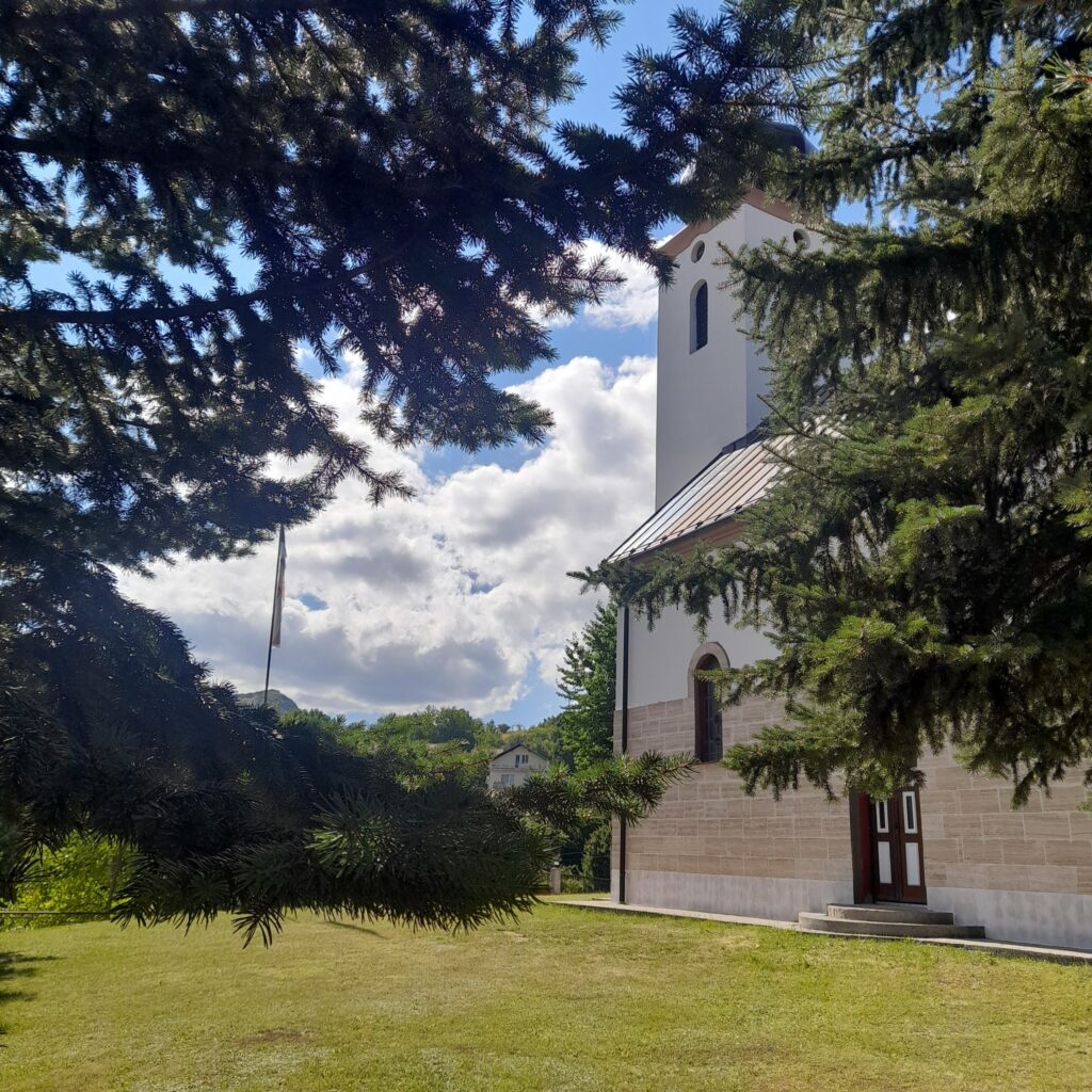 obilazak-svetinja-u-grahovu-1